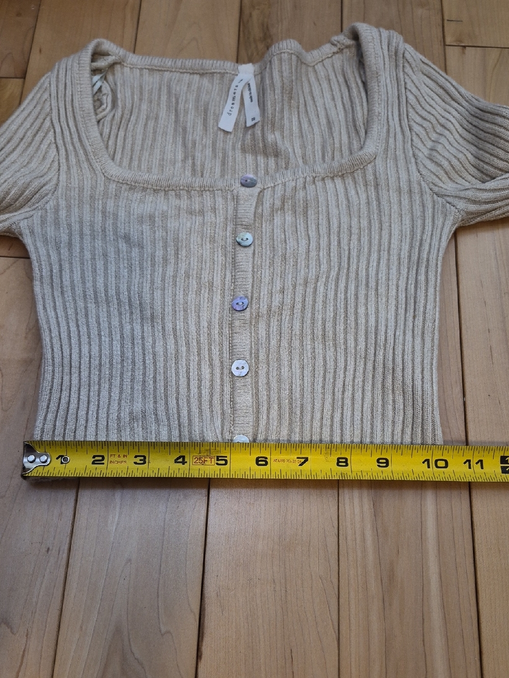 Dreamers By Debut Women's Size XS Neutral Ribbed Cropped Knit Top - Picture 6 of 6